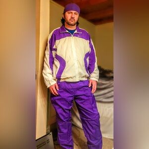 Nike Men's Windbreaker suit in Purple and white